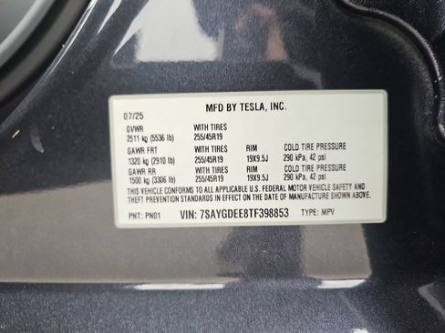 Used 2026 Tesla Model Y Long Range AWD/4WD image 37