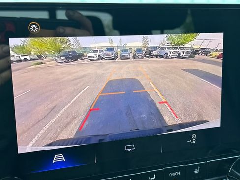 Certified 2023 Chevrolet Colorado Z71 w/ Z71 Convenience Package 2 image 28