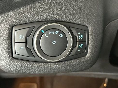 Used 2019 Ford Escape SE FWD image 32