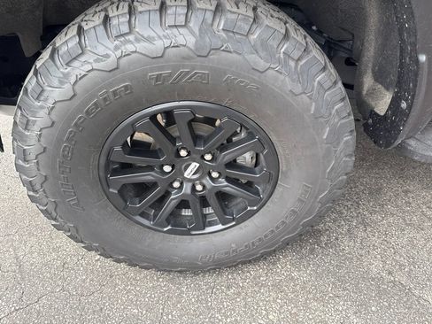 Used 2025 Ford F150 Raptor AWD/4WD image 12