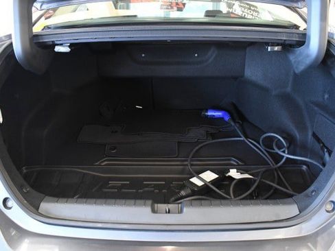 Used 2018 Honda Clarity Plug-In Hybrid image 15