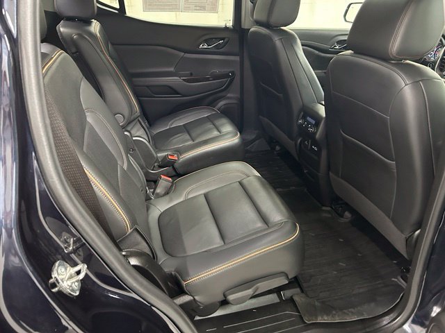Used 2022 GMC Acadia AT4 w/ Technology Package AWD/4WD image 14