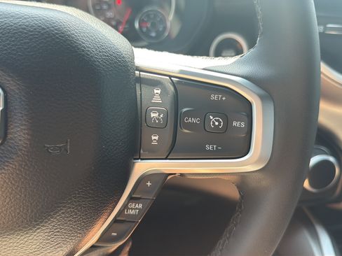 Used 2025 RAM 1500 Big Horn AWD/4WD image 22