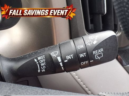 Used 2013 Toyota RAV4 XLE FWD image 23