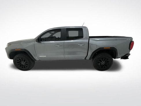 Used 2026 GMC Canyon Elevation image 7