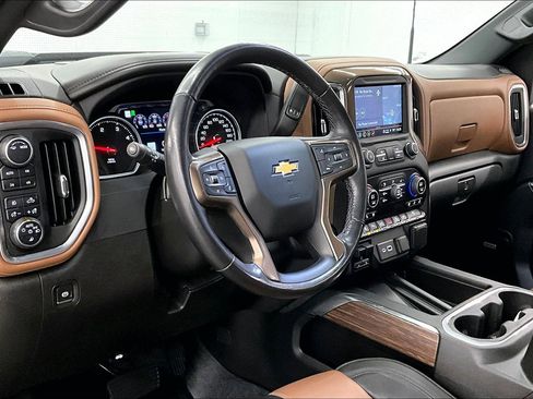 Used 2022 Chevrolet Silverado 3500 High Country w/ Safety Package II AWD/4WD image 14