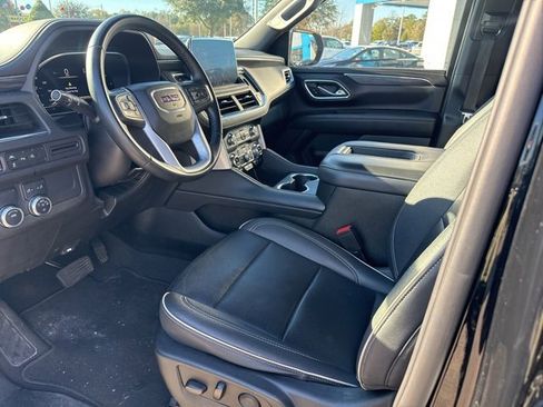 Used 2023 GMC Yukon SLT image 8