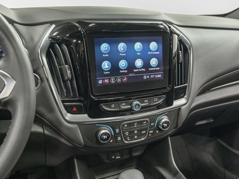 Used 2023 Chevrolet Traverse RS AWD/4WD image 22