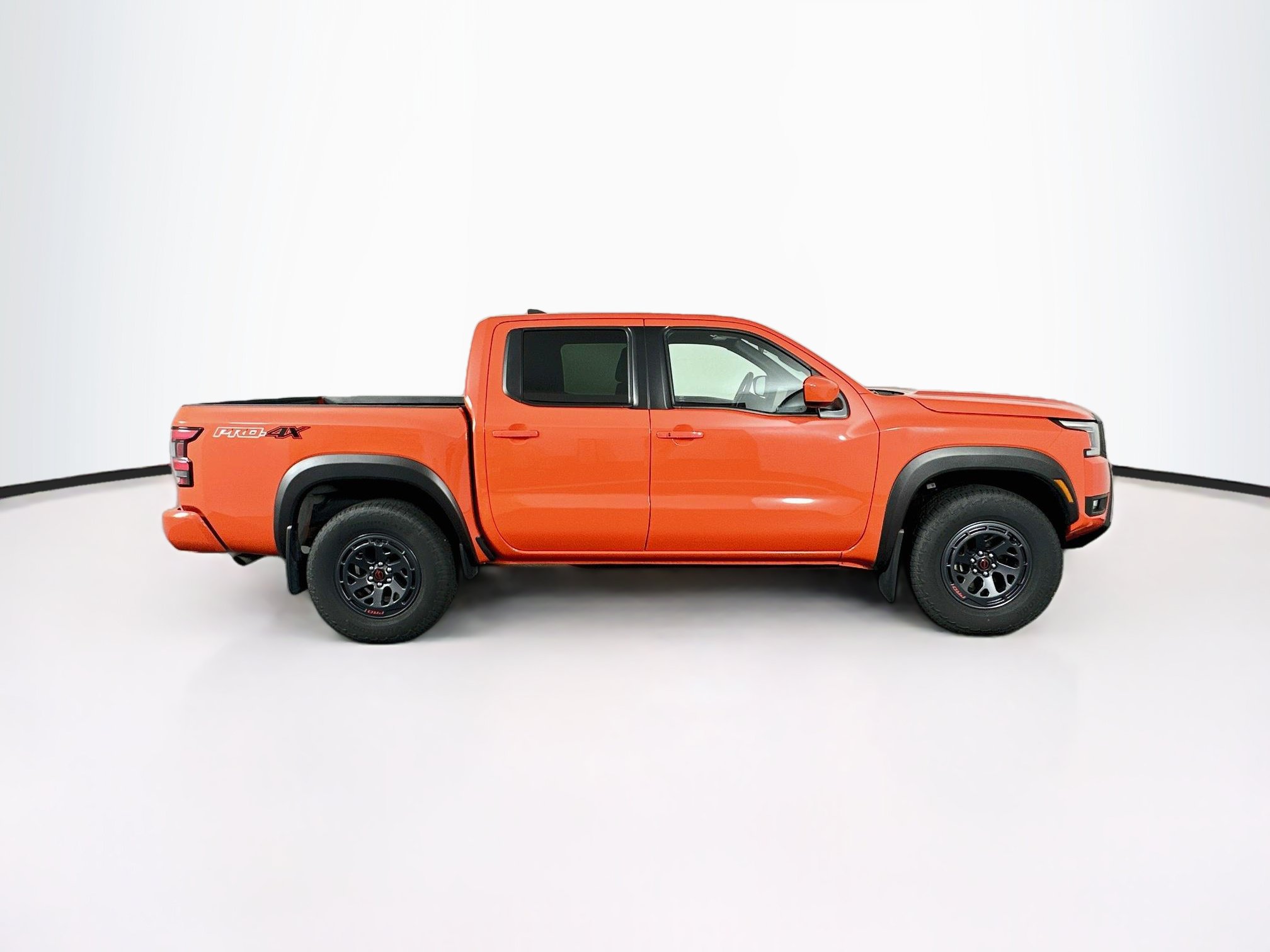 Used 2025 Nissan Frontier PRO-4X w/ Interior Protection Package AWD/4WD image 10