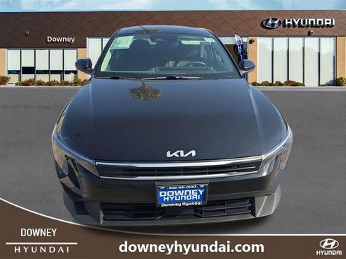 Used 2025 Kia K4 FWD image 8
