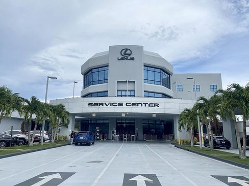 Used 2019 Lexus UX 200 image 5