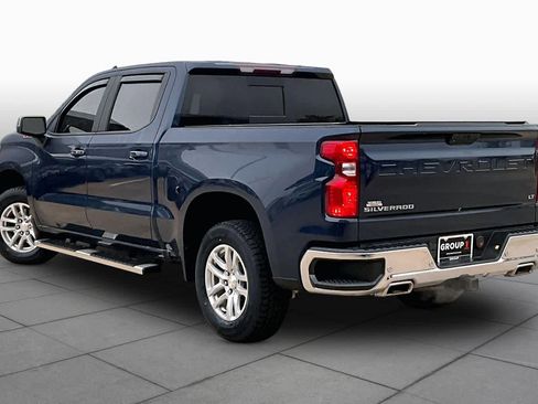 Used 2021 Chevrolet Silverado 1500 LT AWD/4WD image 11