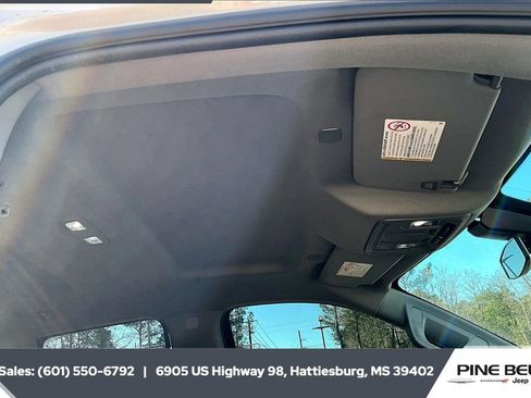 Used 2023 Chevrolet Silverado 2500 Custom w/ Gooseneck/5TH Wheel Package image 15