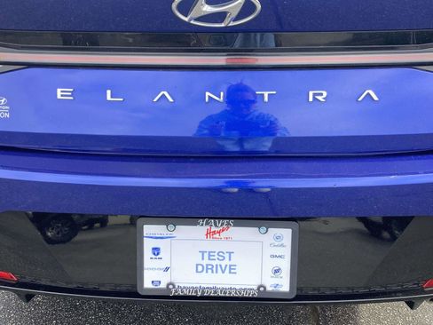 Used 2022 Hyundai Elantra N Line image 8