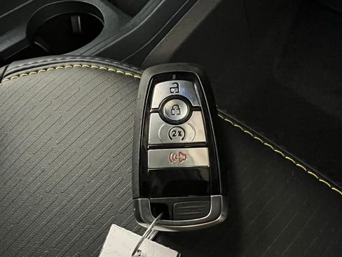 New 2025 Ford Maverick Lobo image 37