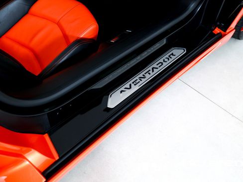 Used 2014 Lamborghini Aventador LP 700-4 AWD/4WD image 23