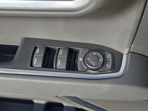 New 2026 Chevrolet Silverado 1500 LT w/ Safety Package image 28