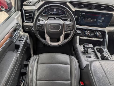 Used 2024 GMC Sierra 1500 Denali image 11