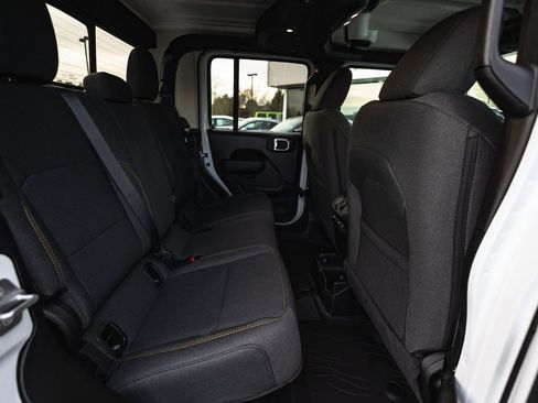 New 2026 Jeep Gladiator Willys image 30