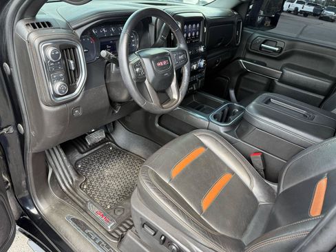Used 2021 GMC Sierra 2500 AT4 w/ Gooseneck/5TH Wheel Package AWD/4WD image 13