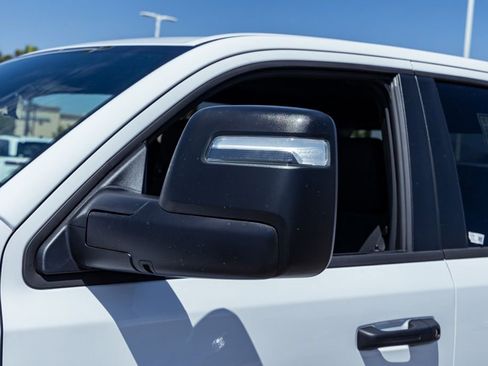 New 2026 RAM 1500 Express AWD/4WD image 12
