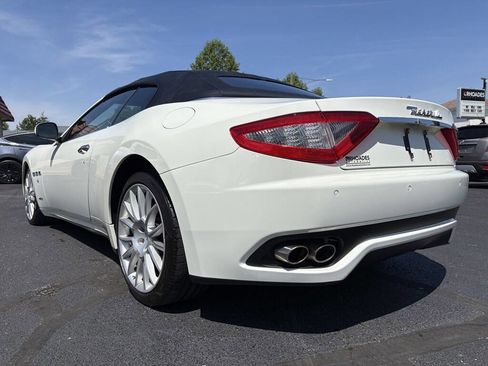 Used 2013 Maserati GranTurismo Convertible RWD image 3