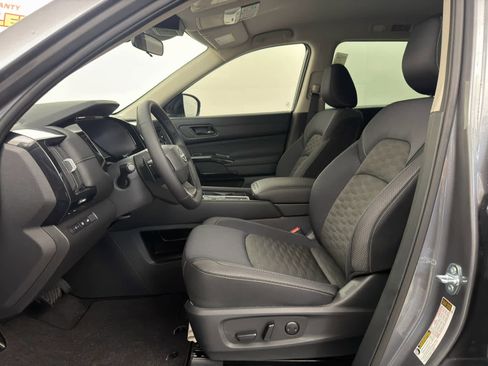 New 2026 Nissan Pathfinder SV FWD image 14