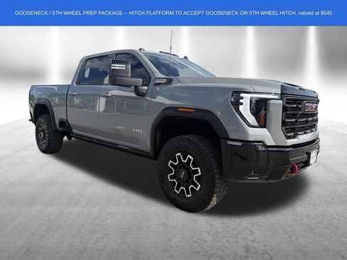 Used 2025 GMC Sierra 2500 AT4X AWD/4WD image 8
