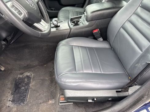 Used 2013 Dodge Charger SXT image 16