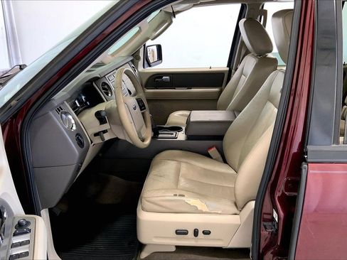 Used 2011 Ford Expedition XLT w/ Leather Seating Pkg RWD image 18