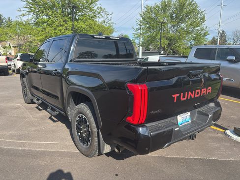 Used 2023 Toyota Tundra SR5 w/ SR5 Convenience Package image 4