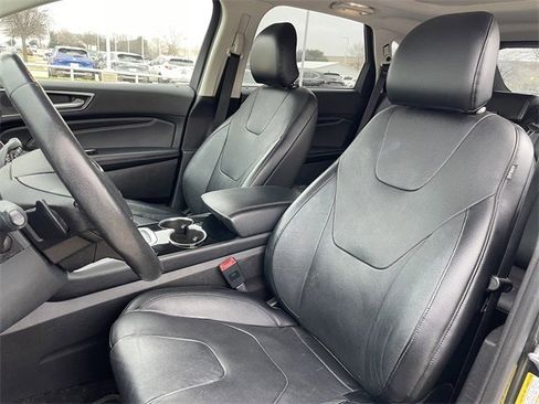 Used 2015 Ford Edge Titanium w/ Equipment Group 302A image 25