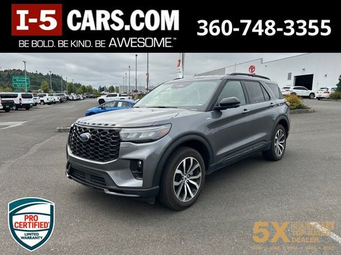 Used 2025 Ford Explorer ST-Line AWD/4WD image 1