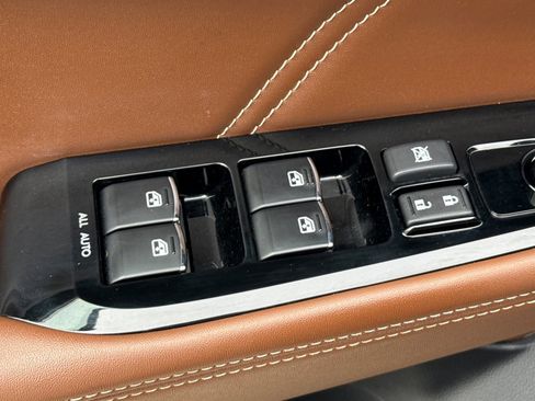 Used 2019 Subaru Outback 3.6R Touring w/ Protection Package #1 image 13