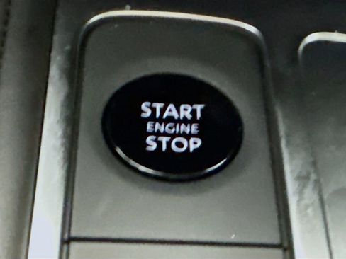 Used 2026 INFINITI QX60 Luxe w/ Cargo Package image 19