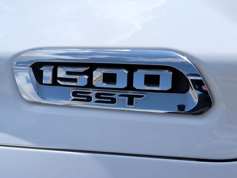 Used 2025 RAM 1500 Laramie w/ Laramie Southwest Edition image 53