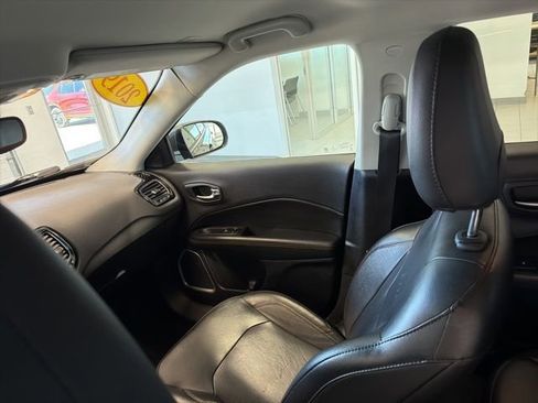 Used 2019 Jeep Compass Limited w/ Safety & Security Group AWD/4WD image 31