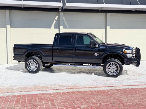 Used 2014 Ford F350 Lariat AWD/4WD image 7