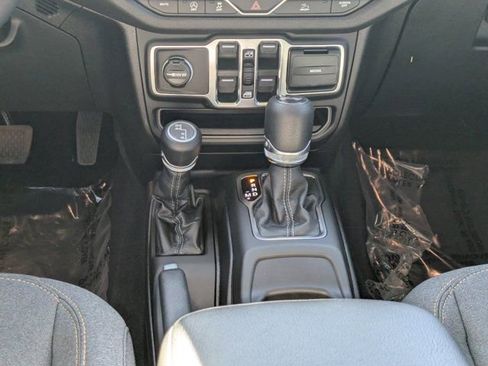 New 2026 Jeep Wrangler Unlimited Sport AWD/4WD image 17