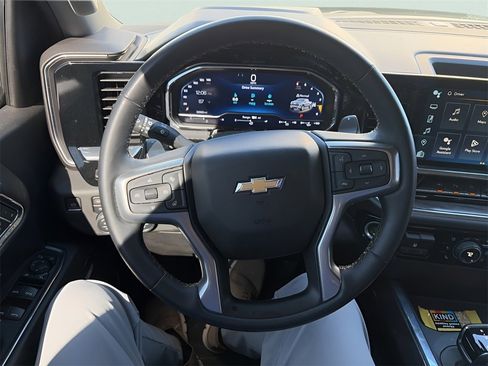 Used 2023 Chevrolet Silverado 1500 LTZ w/ Technology Package image 15