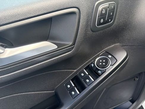 Used 2023 Ford Escape ST-Line Elite w/ Premium Technology Package image 10