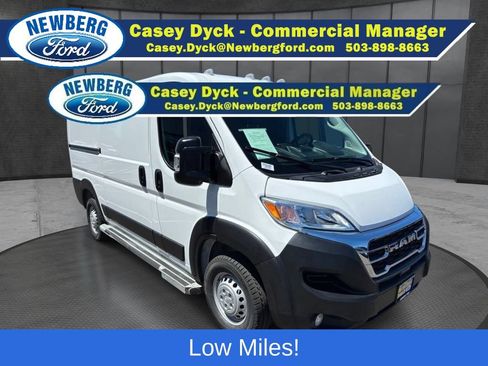 Used 2025 RAM ProMaster 2500 w/ U-Haul Equipment Group FWD image 3