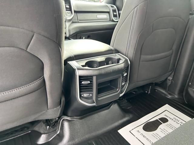 Used 2022 RAM 1500 Big Horn AWD/4WD image 16