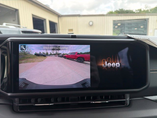 New 2026 Jeep Gladiator Sport AWD/4WD image 24