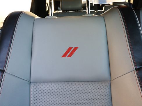 Used 2024 Dodge Durango GT image 30