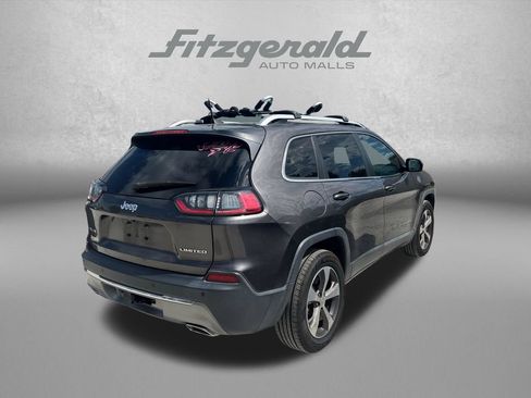 Used 2019 Jeep Cherokee Limited w/ Trailer Tow Group AWD/4WD image 5