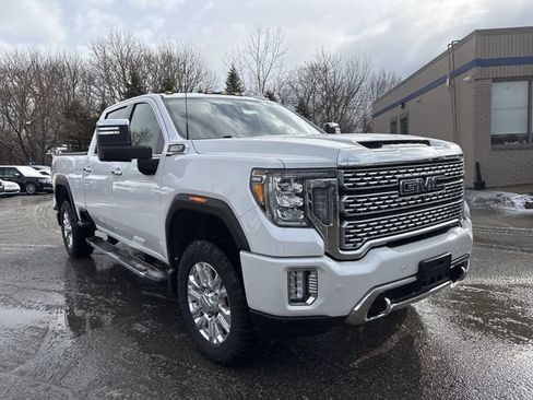 Used 2021 GMC Sierra 2500 Denali w/ Denali Ultimate Package image 3