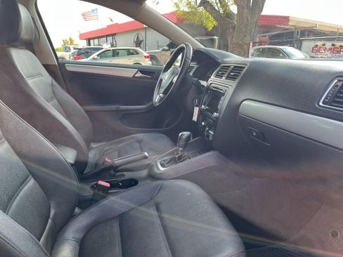 Used 2012 Volkswagen Jetta TDI image 29