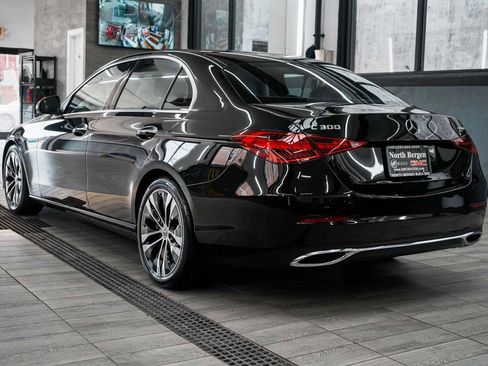 Used 2022 Mercedes-Benz C 300 4MATIC Sedan image 6