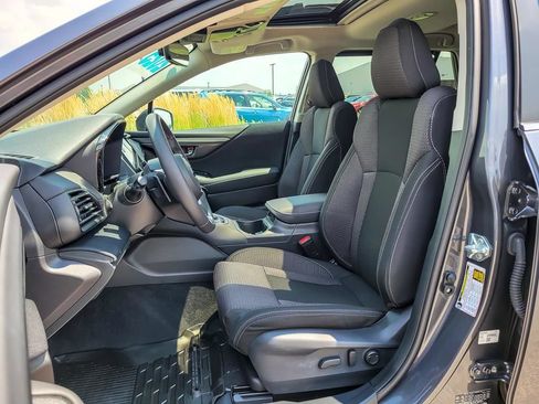 Used 2025 Subaru Outback Premium w/ Popular Package #1A AWD/4WD image 8